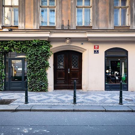 Boheme Apartments Charle'S Square Прага Екстериор снимка